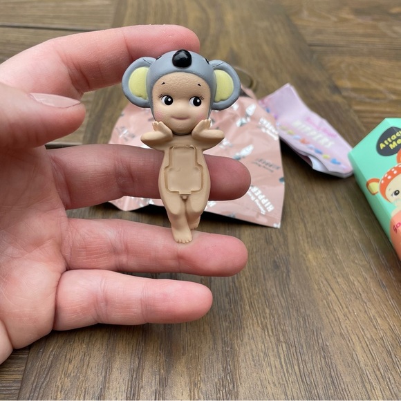 Sonny Angel hipper Koala collectible mini figure attach me - Picture 13 of 13